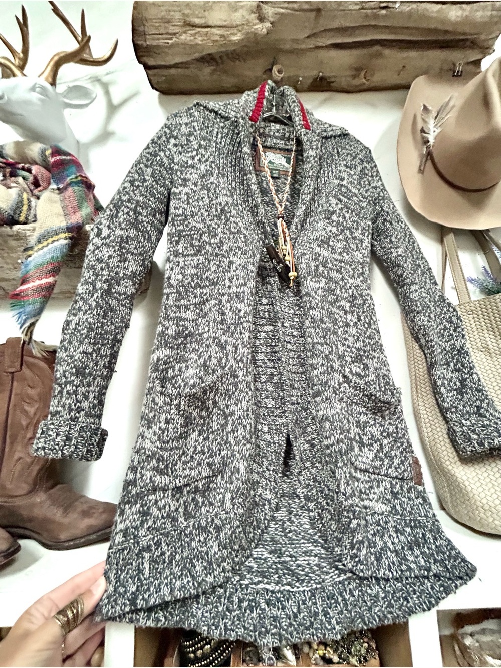 Roots Cabin LAMBS wool long salt/pepper cardigan w toggle button farmhouse vibe